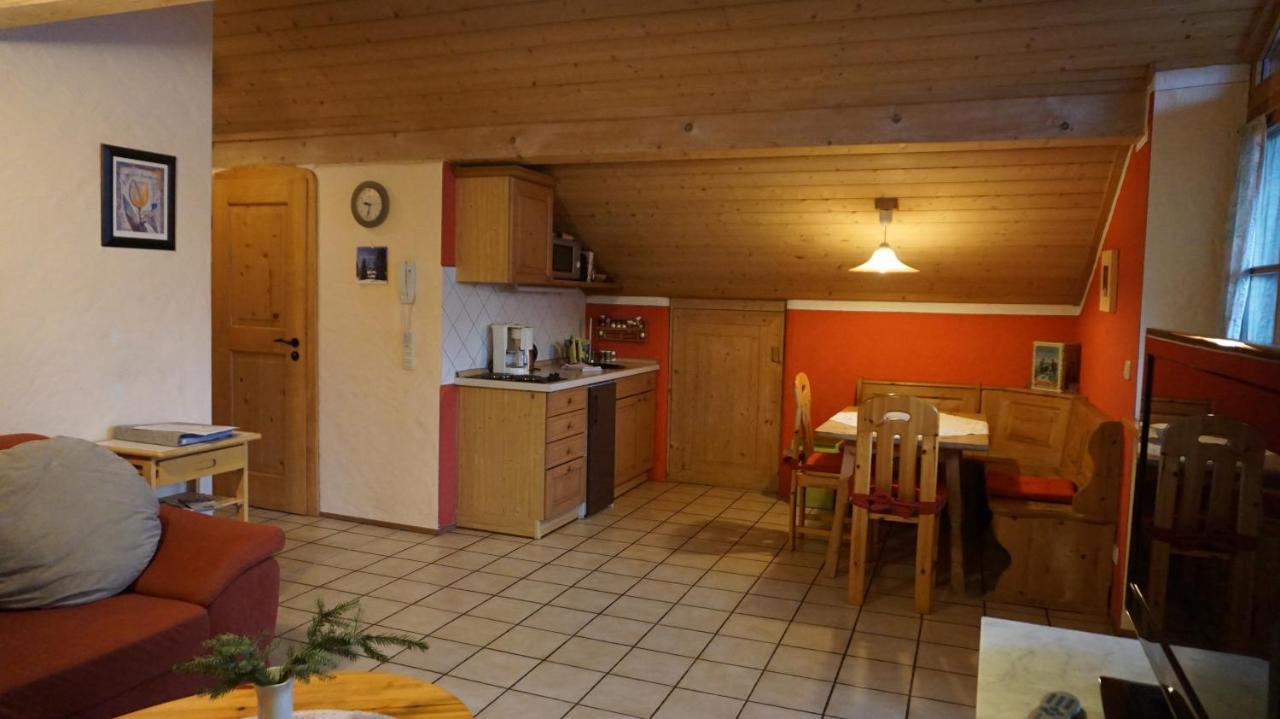 Ferienwohnung Wingen Bad Feilnbach Bilik gambar